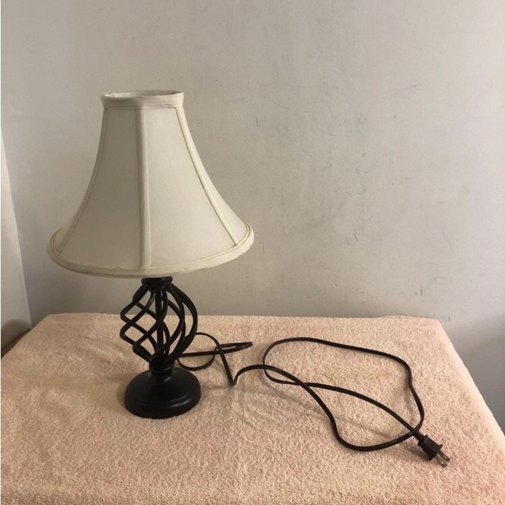 Walmart Small Metal Table Lamp With Fabric Shade 19” Tall Works